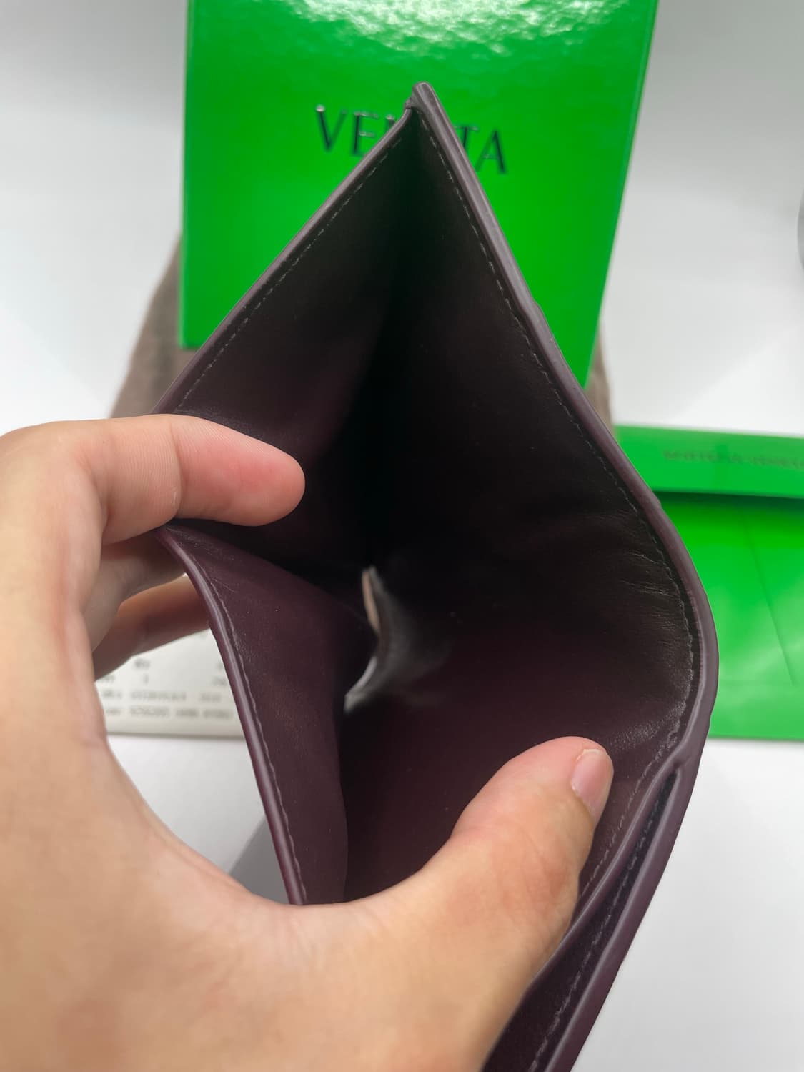 보테가베네타 카세트 폴더형 반지갑 버건디색 상품이미지6