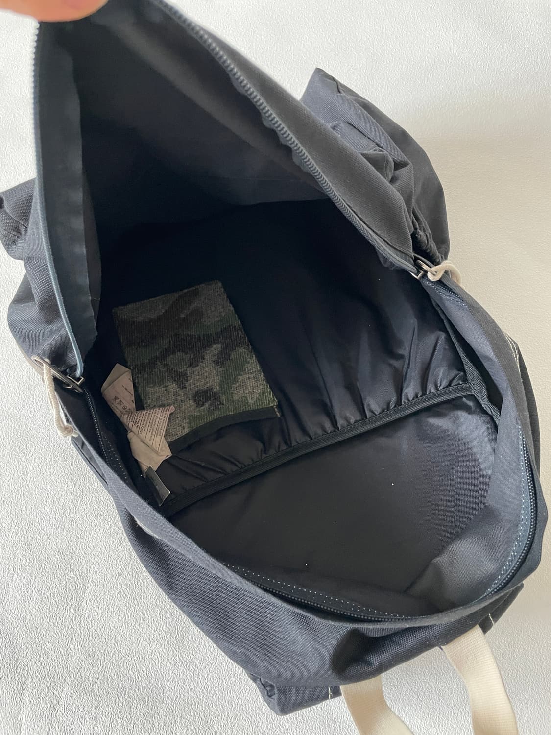 이스트팩(EASTPAK) 리싸이클 백팩 상품이미지9