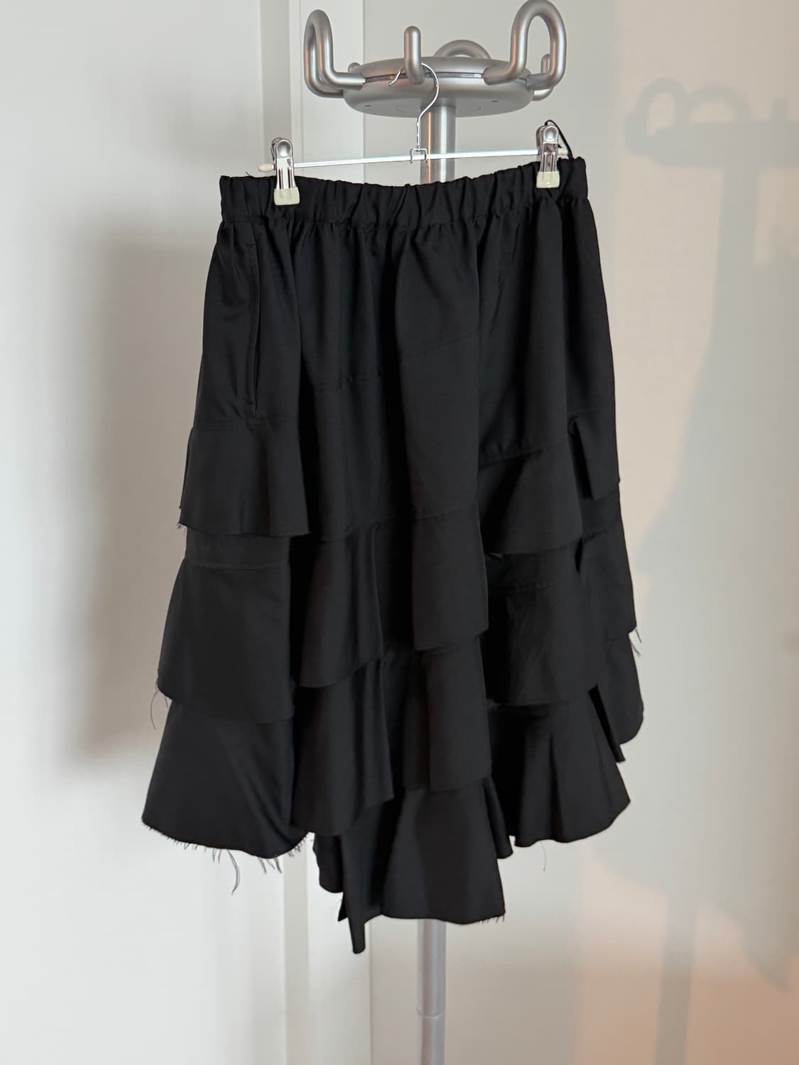 꼼데가르송 블랙 사선 캉캉 스커트  상품이미지1