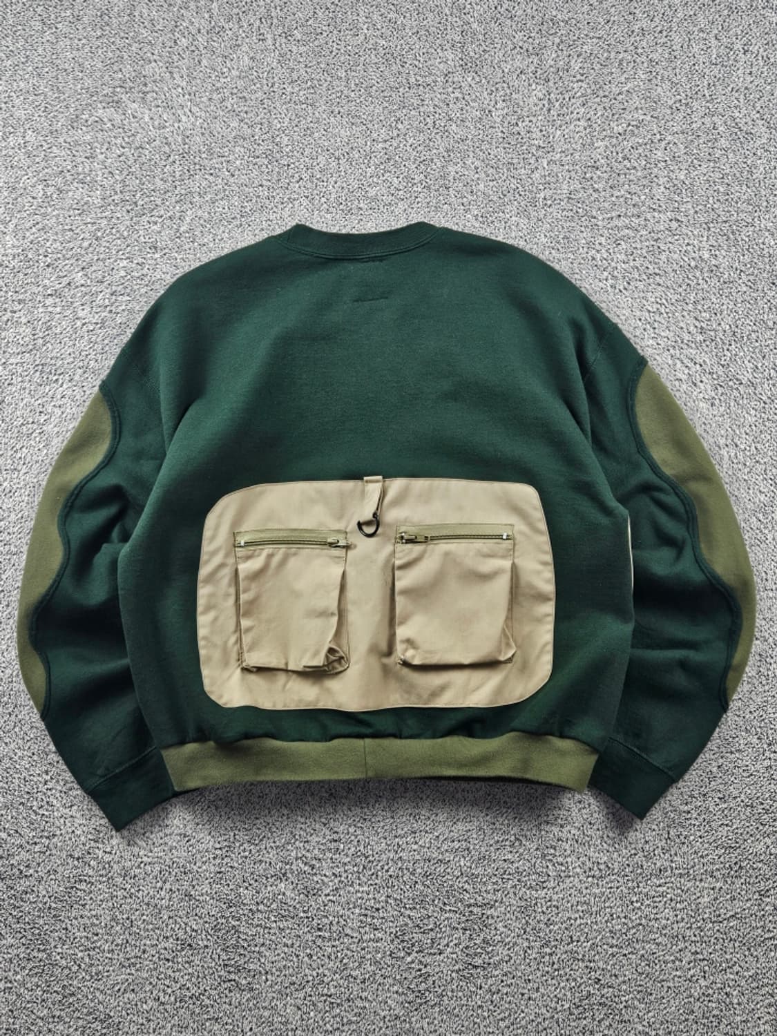 칼하트 포켓 베스트 아플리케 커스텀 맨투맨 스웻 셔츠 (L추정)/9318 상품이미지5