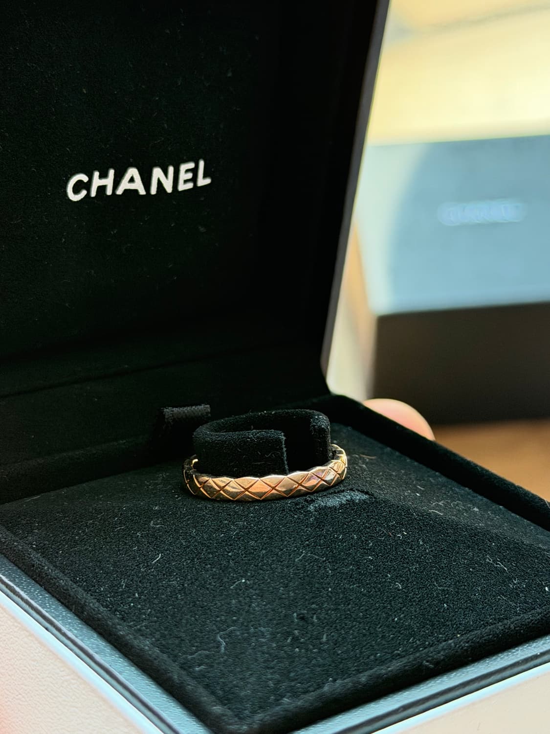 샤넬 코코크러쉬 반지 미니 베이지골드 58호 팝니다 상품이미지1