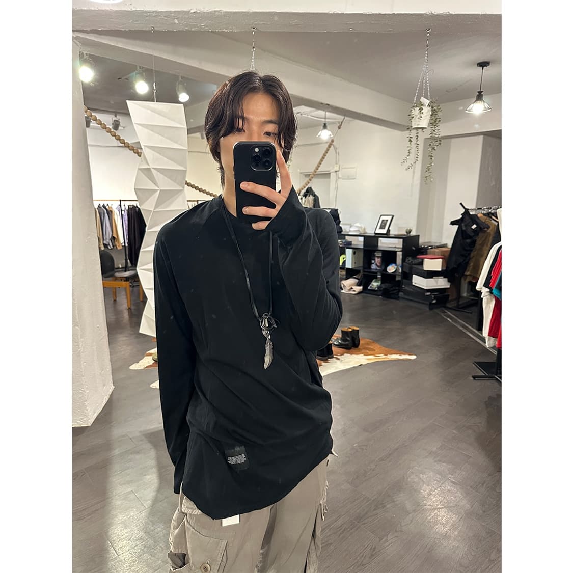 율리우스 비대칭 디테일 롱슬리브 상품이미지5