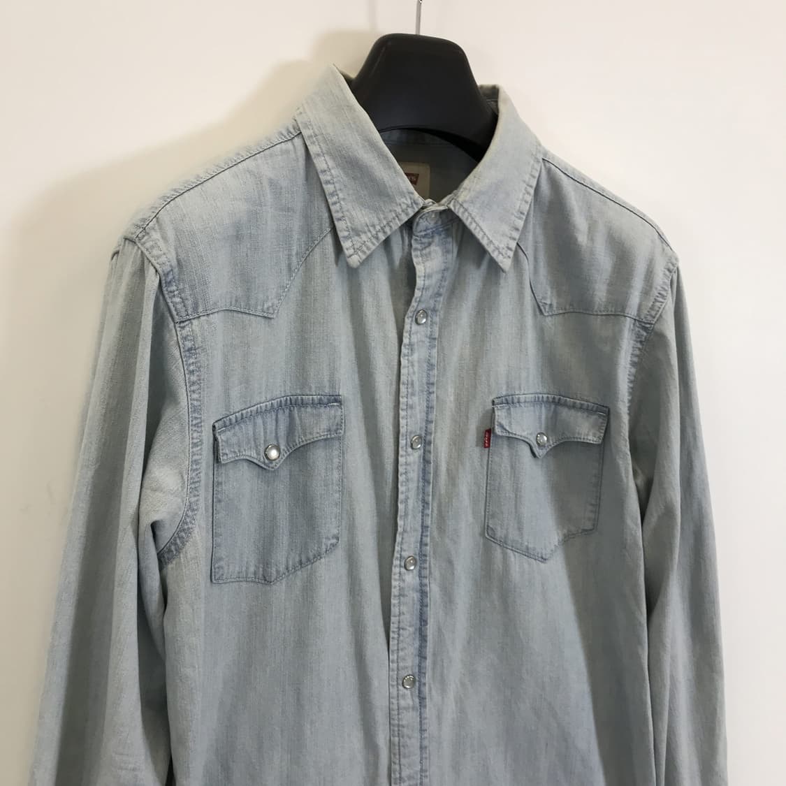 리바이스 웨스턴 워시드 데님셔츠 레귤러핏 [M] 상품이미지2