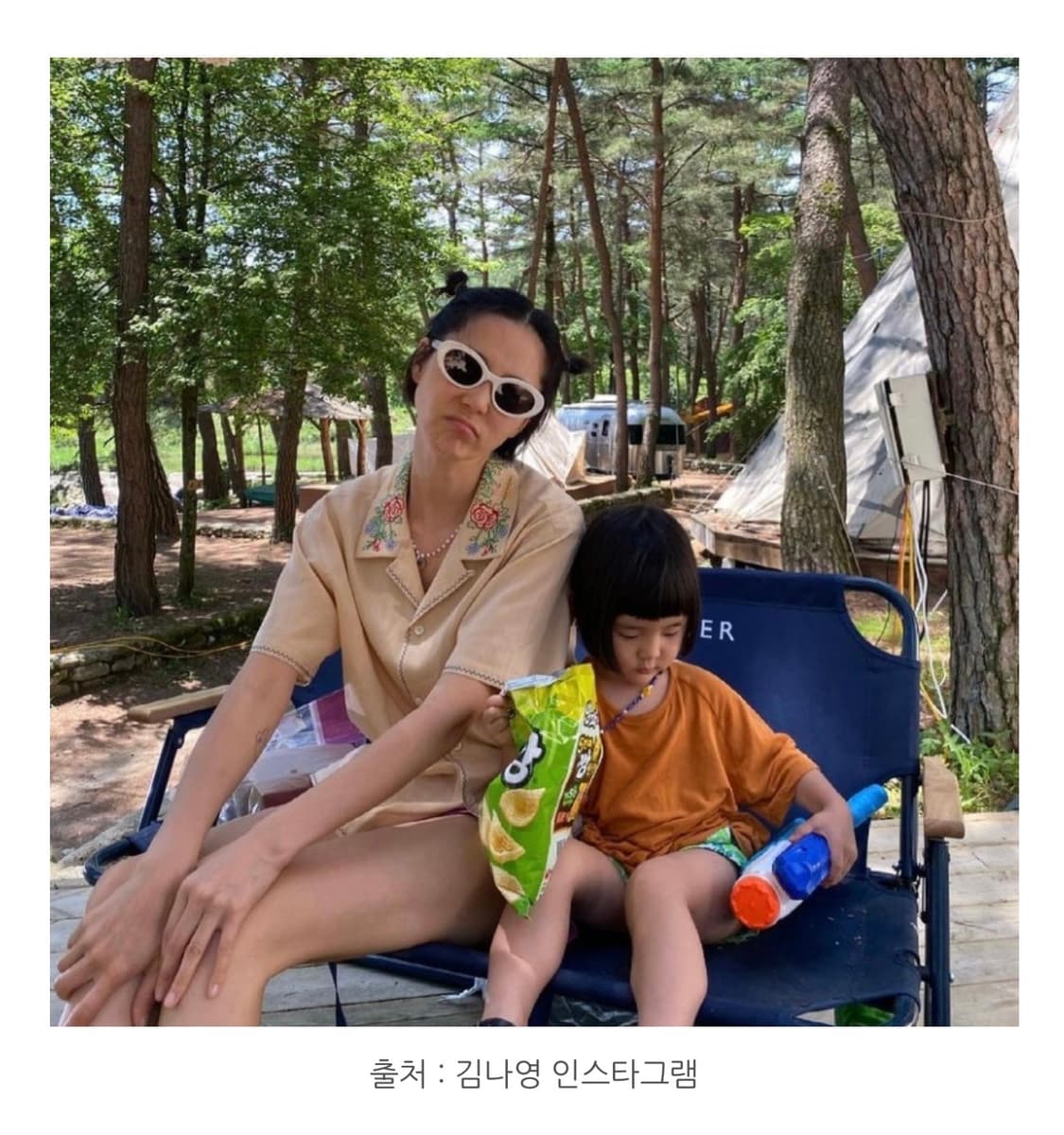 김나영 빅허그 클럽 써머 로즈 셔츠 상품이미지3