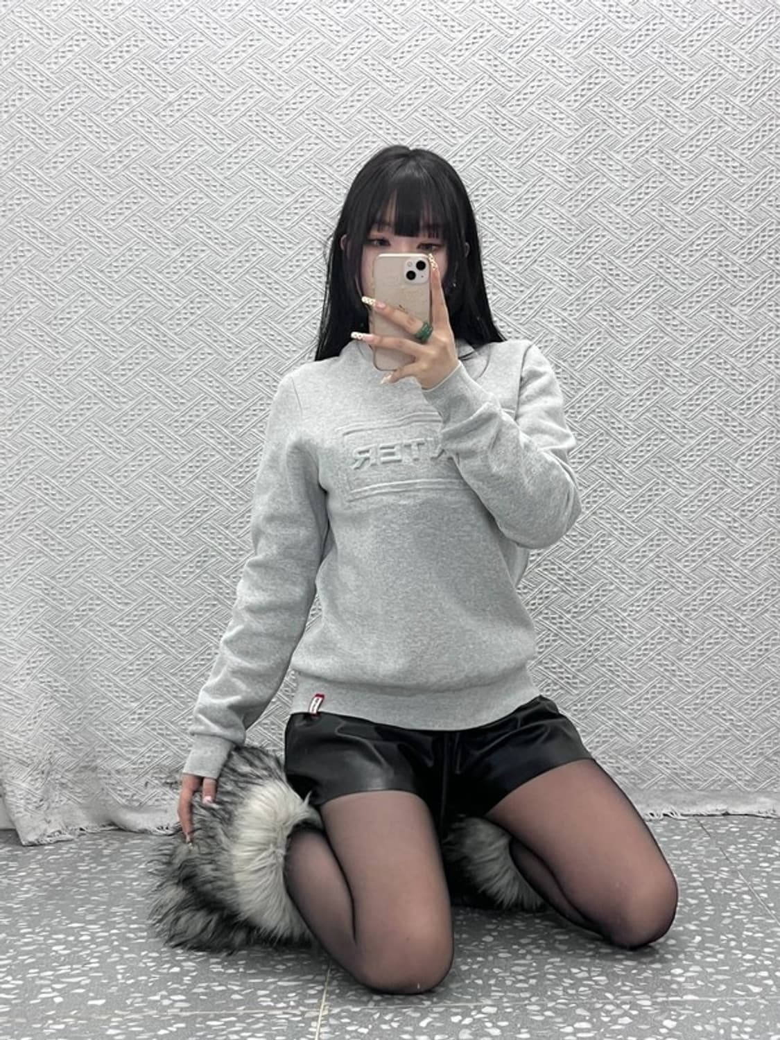 헌터 빈티지 모던캐주얼 엠보빅로고 기모 맨투맨 S C09915 상품이미지2