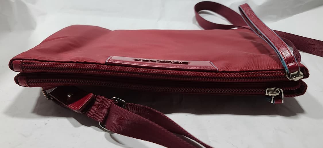 피콰드로(piquadro) 크로스백 상품이미지3