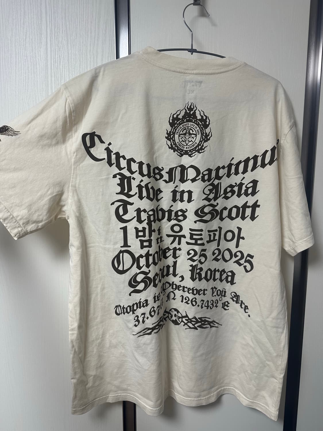 Travis Scott 트래비스스캇 머천 반팔 (L, XL) 상품이미지2