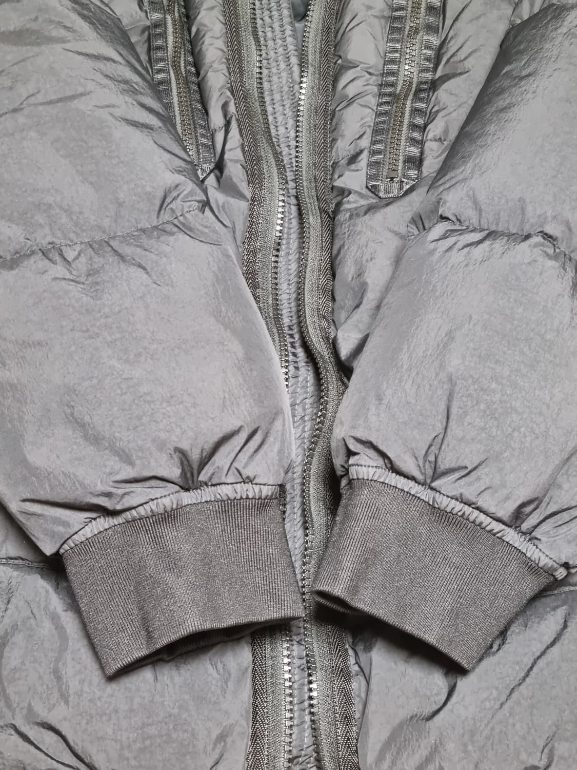 스톤아일랜드 크링클랩스 논후드 패딩 상품이미지9