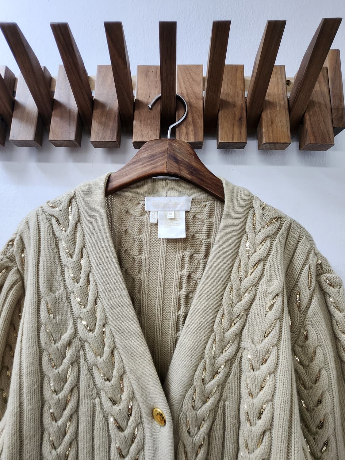 독일에스까다 꽈베기카디건 상품이미지3