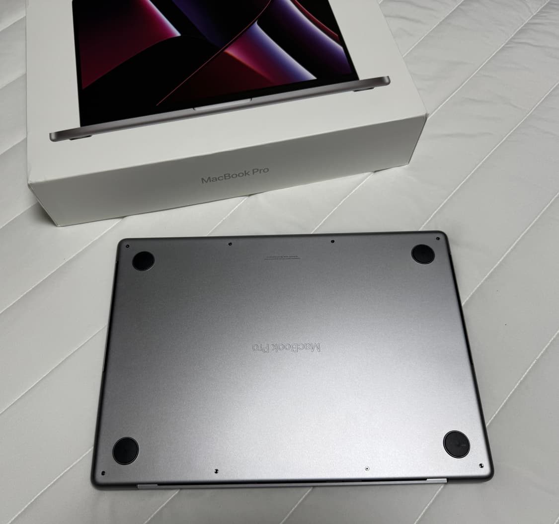 맥북프로 14 m2 max 32GB 1TB 상품이미지3