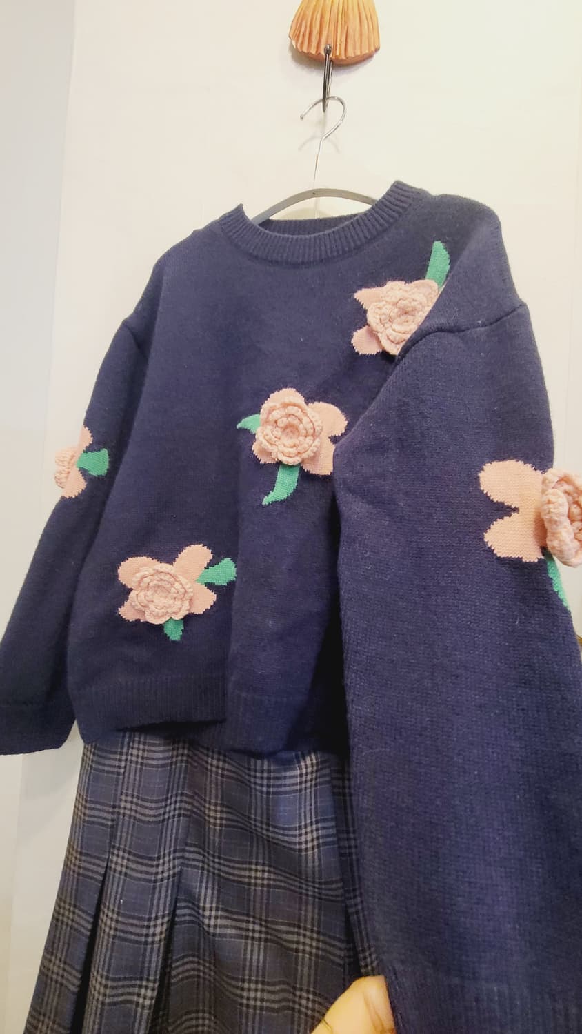 BNX 입체니트. 오일릴리 자수 스커트 상품이미지9