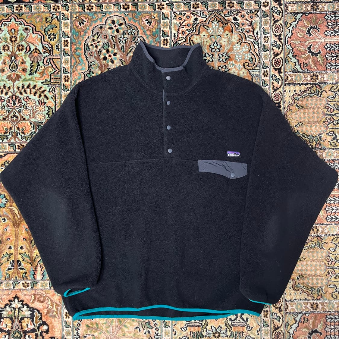 [XL] 🇳🇮 파타고니아 신칠라 블랙 플리스 풀오버 자켓 상품이미지1