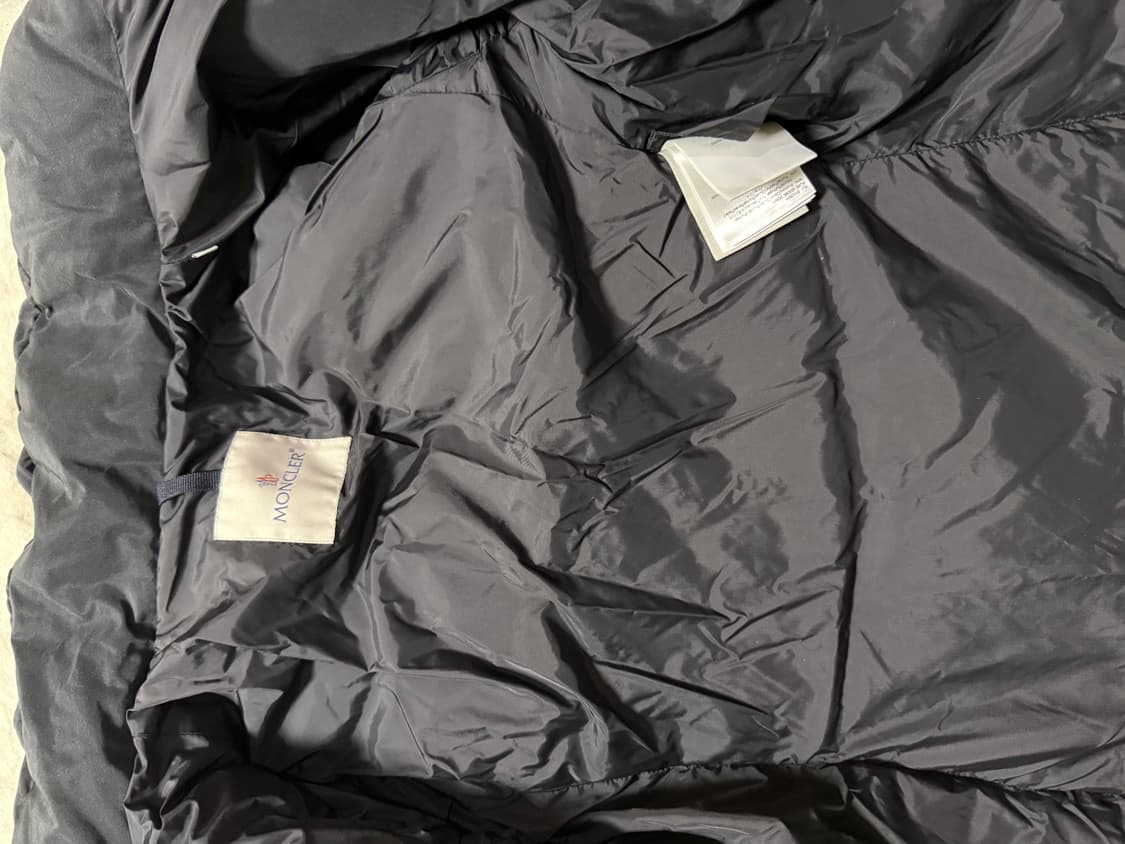 몽클레어 패딩  상품이미지8