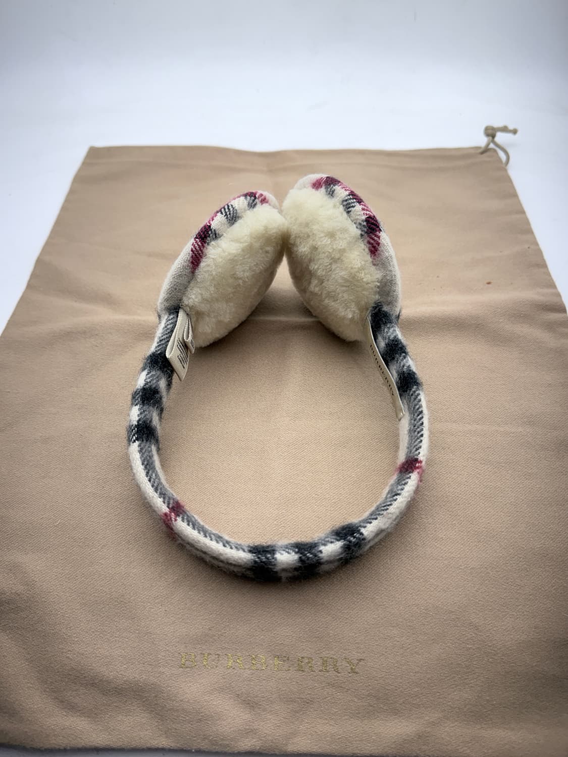 정품)여성 버버리 귀마개 상품이미지4