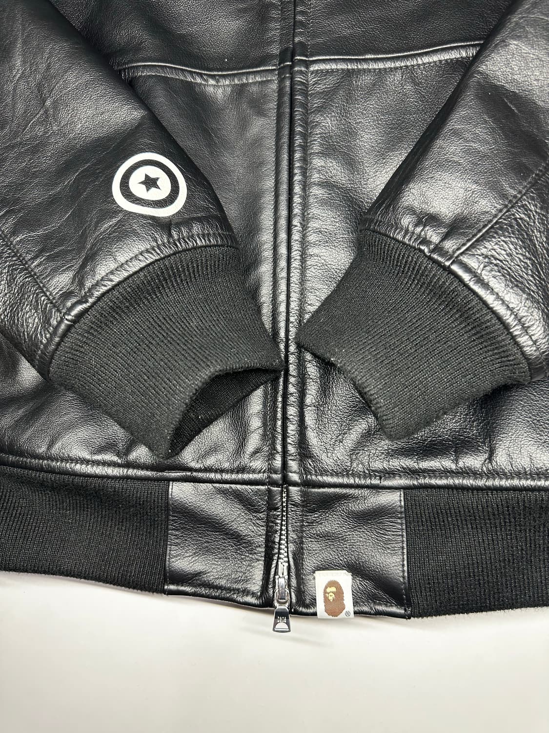 베이프 샤크 레더 블랙 후드 자켓 상품이미지4