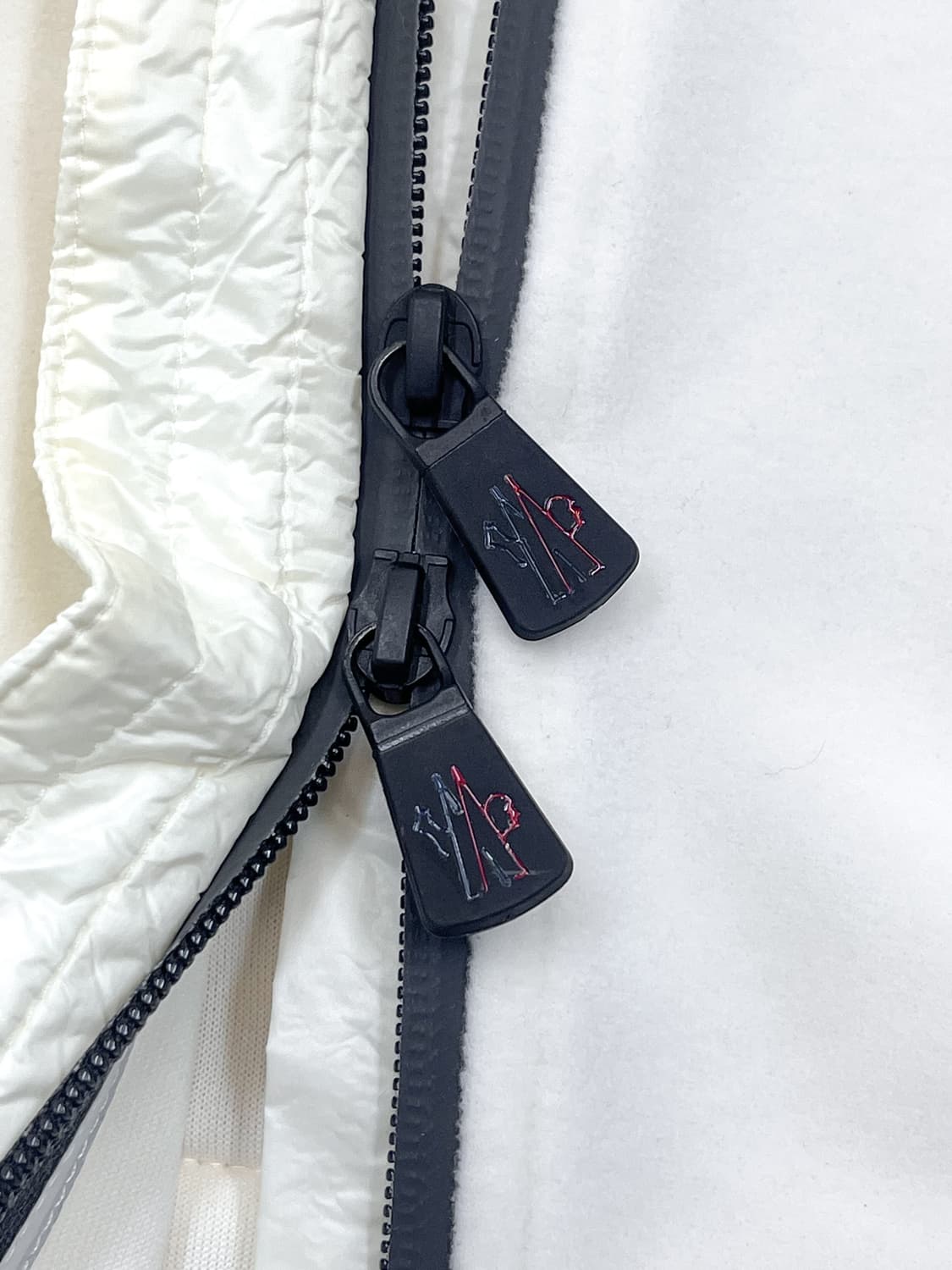 몽클레르 그르노블 플리스 자켓 상품이미지6