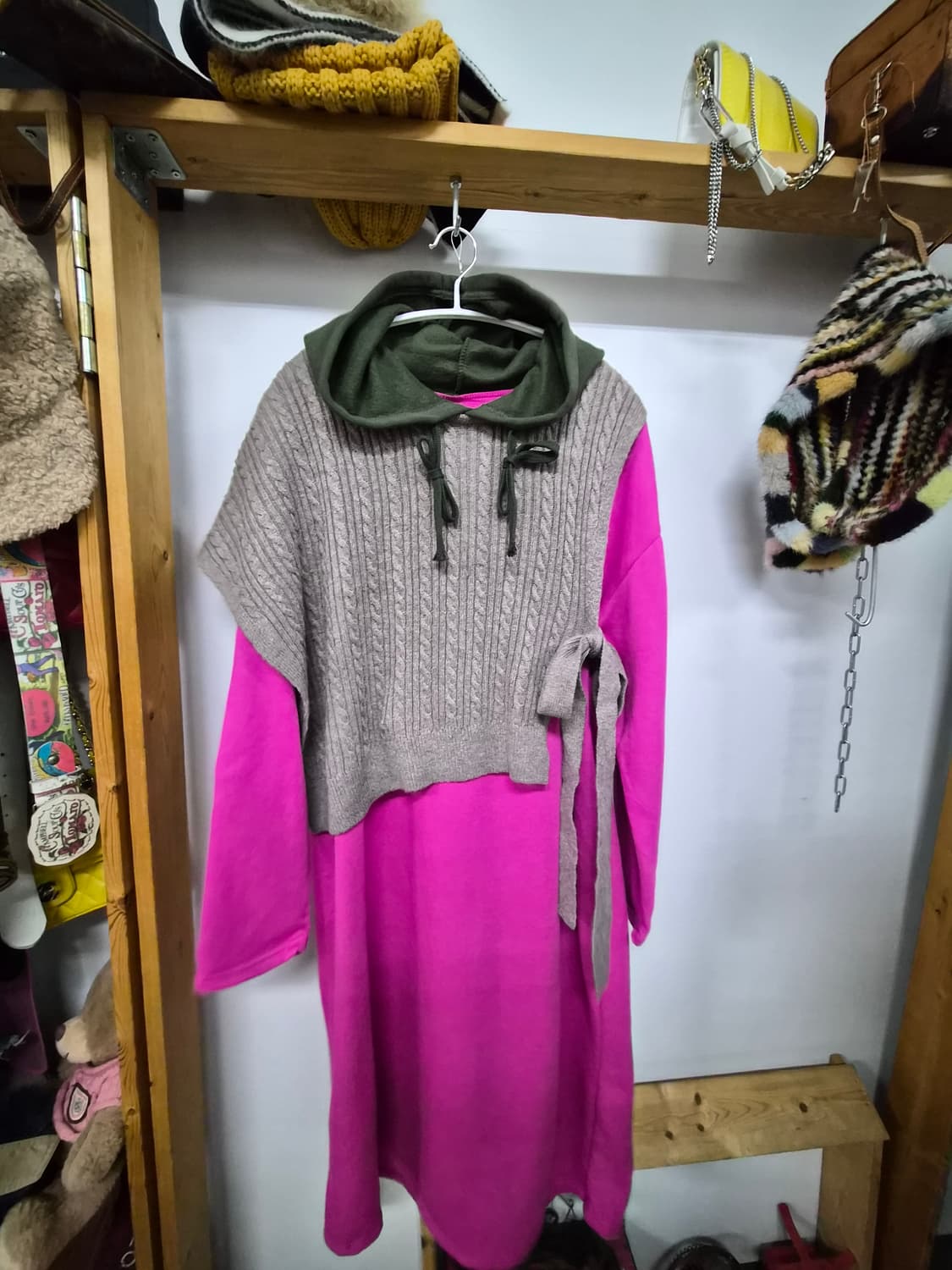 기모 후드 원피스. 마크제이콥스 언발 니트베스트 상품이미지4