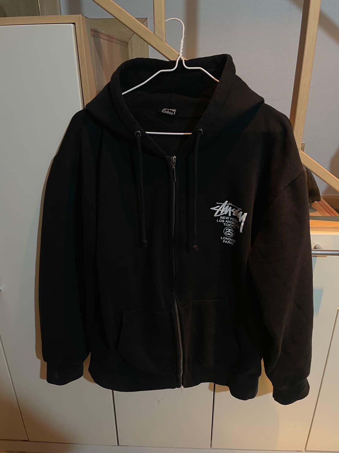 스투시 월드투어 후드집업  상품이미지1