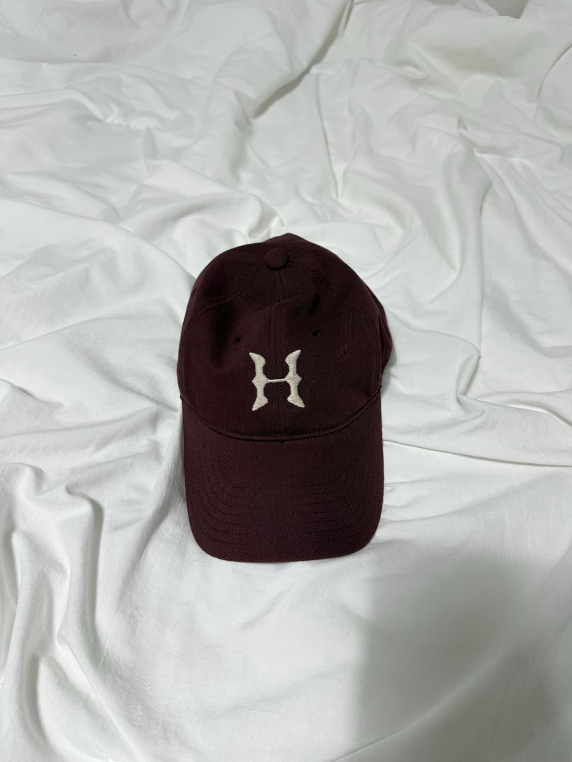 해칭룸 Bone H Cap Burgundy 상품이미지1