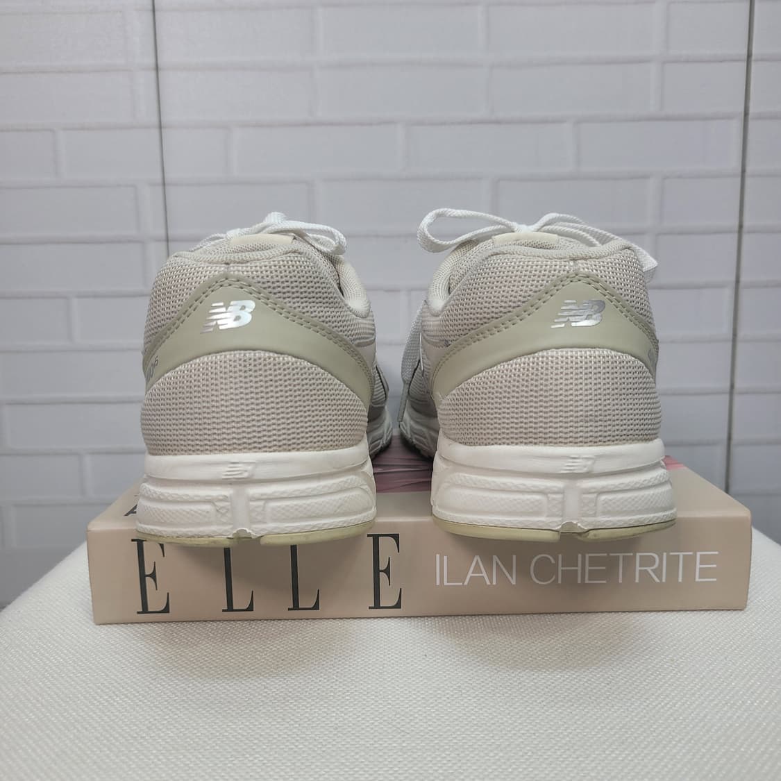 뉴발란스 480V5 쿠션 베이지 스니커즈 운동화 런닝화 270사이즈 상품이미지7