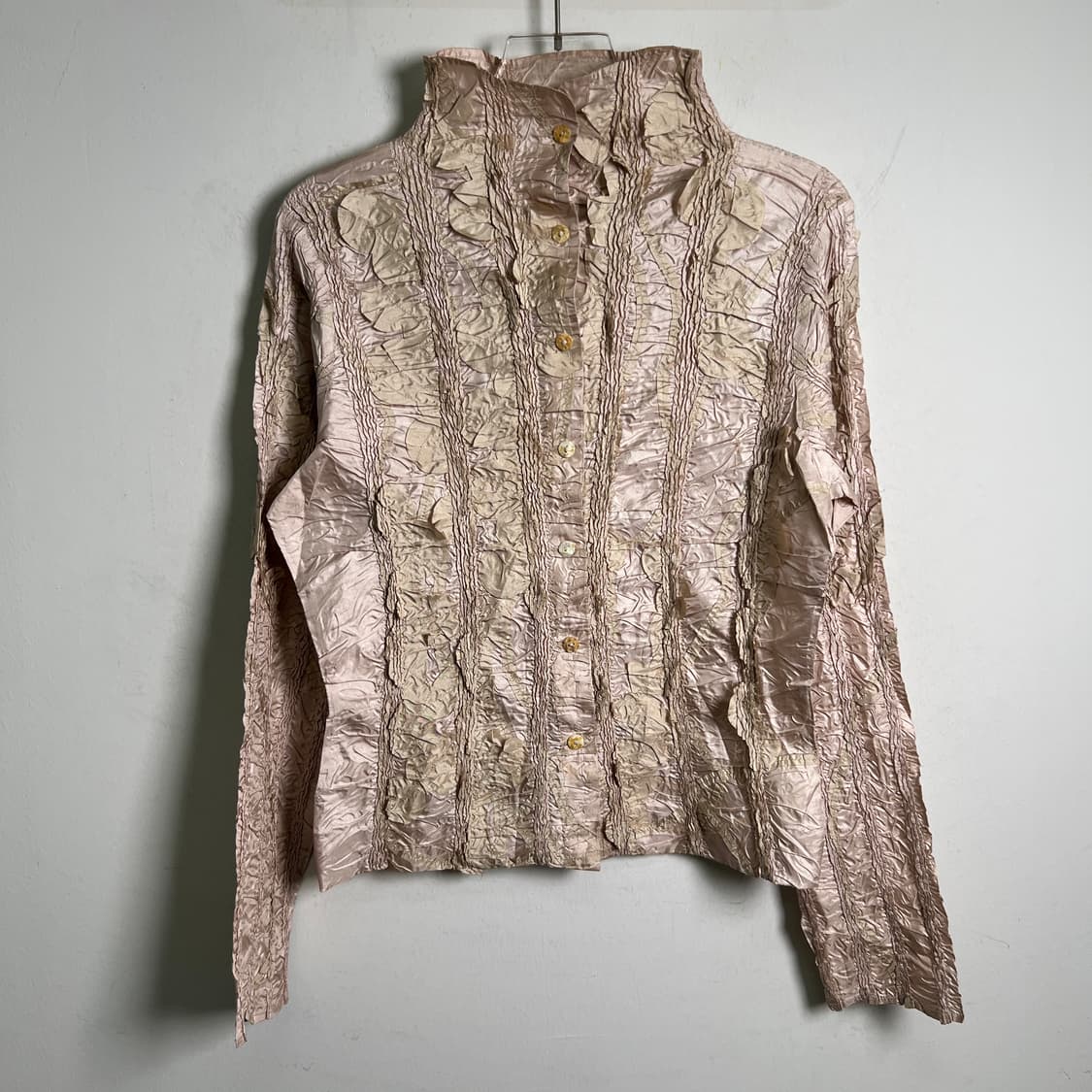 히시누마 요시키 플리츠 셔링 디테일 패턴 셔츠  상품이미지6