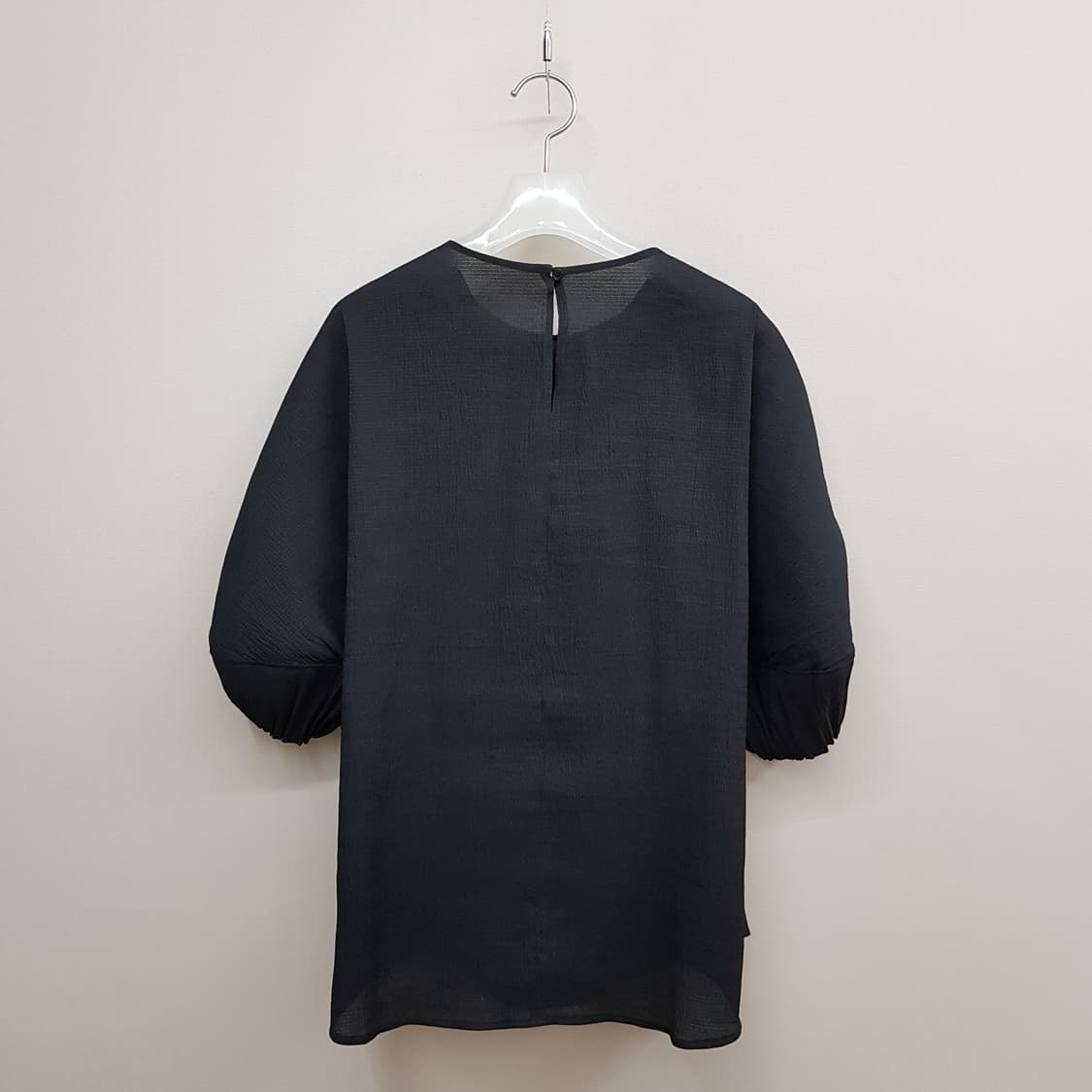 한섬 시스템 2021셔링 퍼프 슬리브 블라우스 82-94-160사이즈 상품이미지5