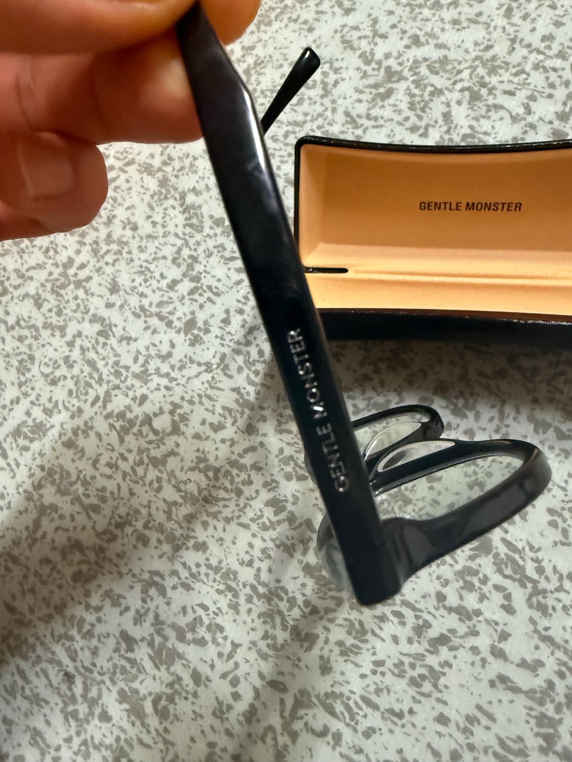 젠틀몬스터 데이 상품이미지5