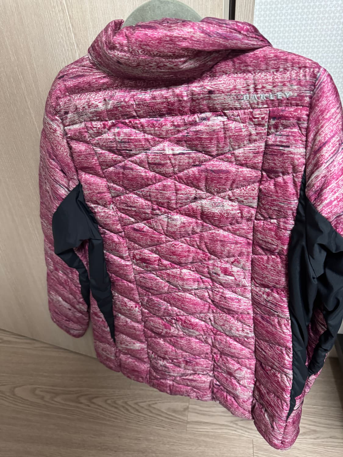 오클리 경량패딩 상품이미지4