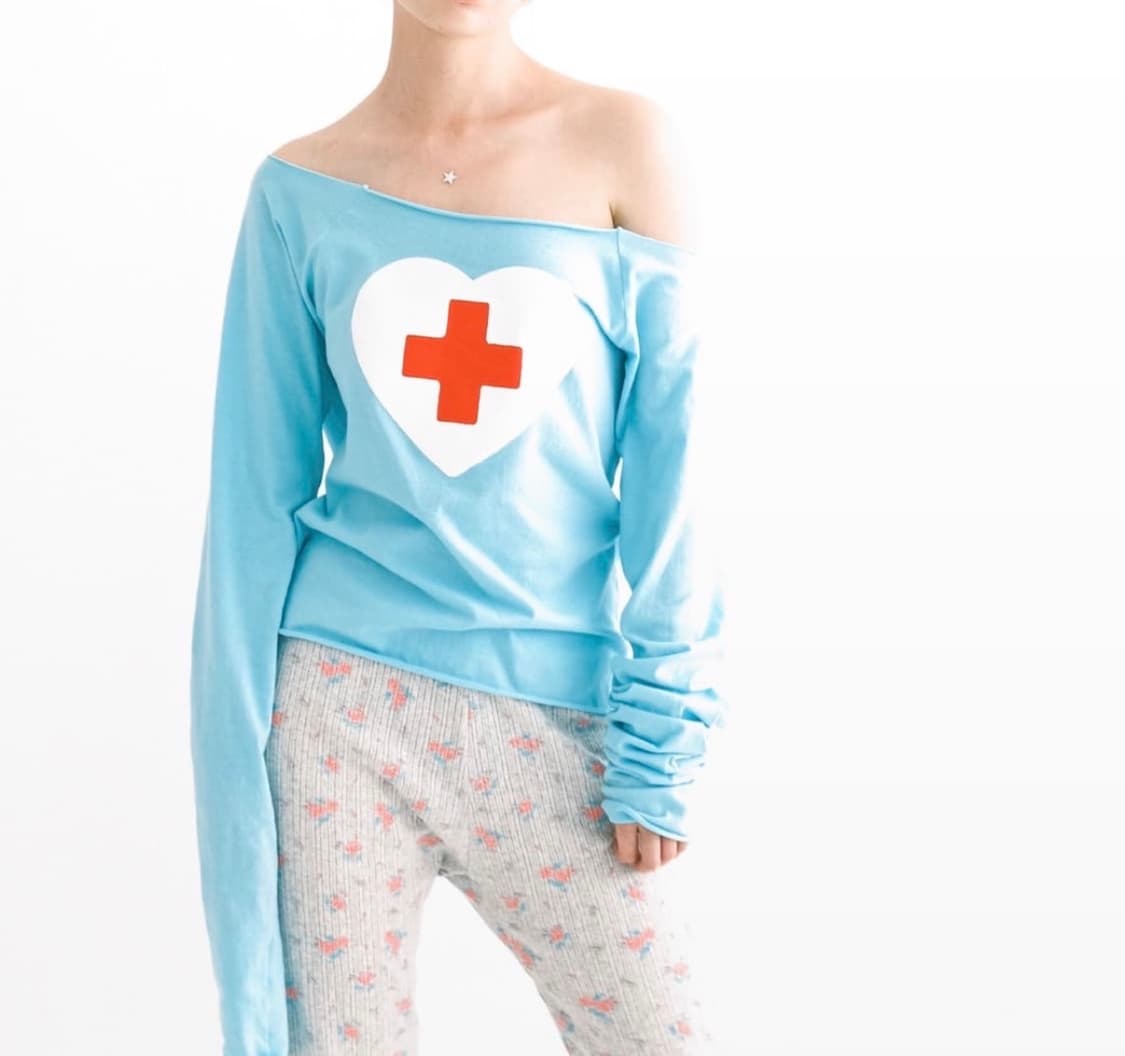 샵페어리 cross heart cut off t-shirt 상품이미지1