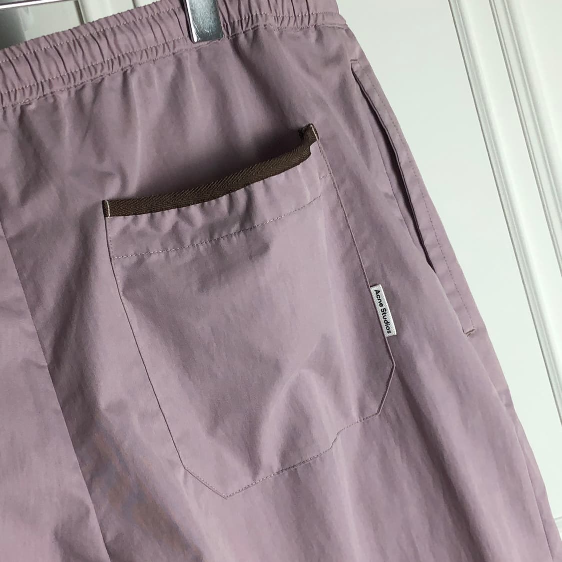 아크네 지퍼 트랙 팬츠 상품이미지10