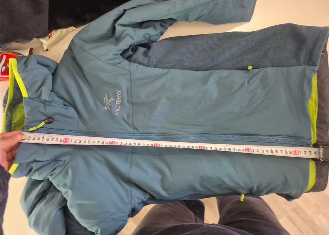 아크테릭스 ATOM LT 후디 95~100 판매합니다. 상품이미지9