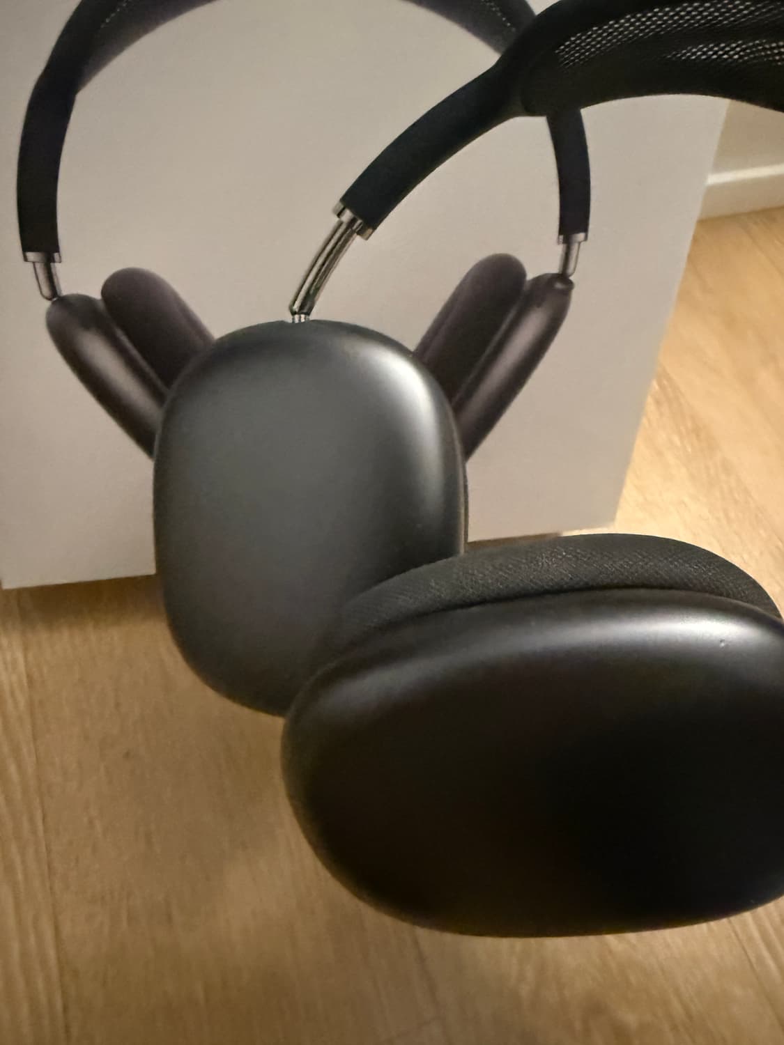 애플 에어팟 맥스 8핀 스페이스그레이 상품이미지2