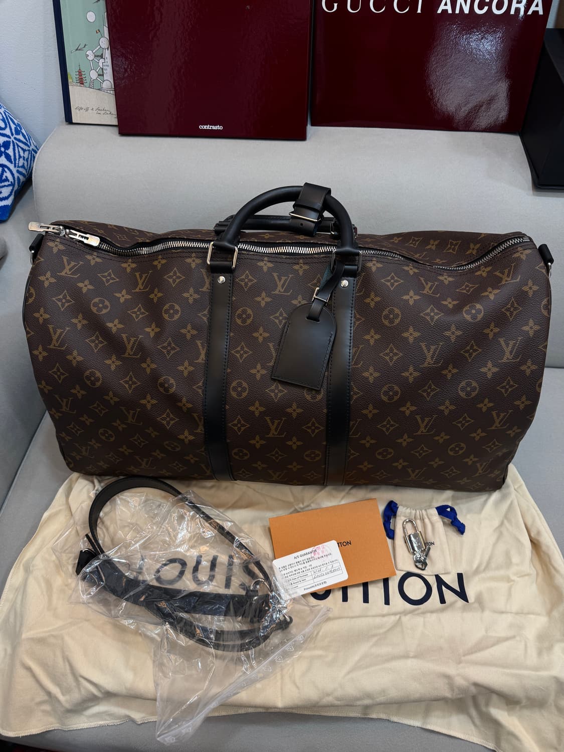 새상품급 루이비통 모노그램 마카사르 키폴 55 상품이미지1