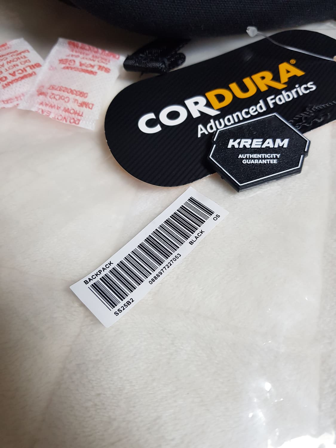 슈프림 백팩 블랙 25SS 상품이미지10