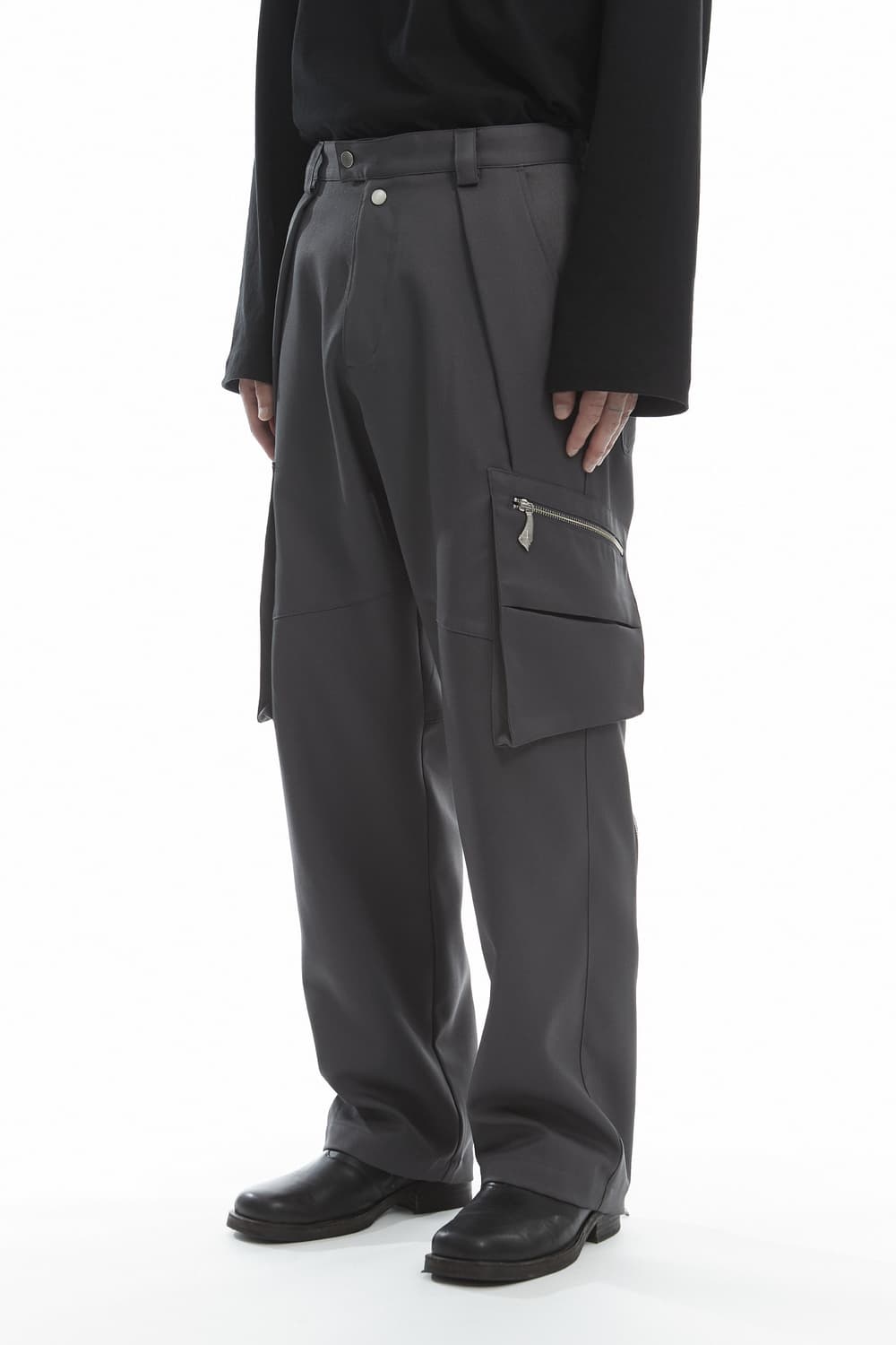 (46) 큐레이티드 퍼레이드 flow trouser 상품이미지1