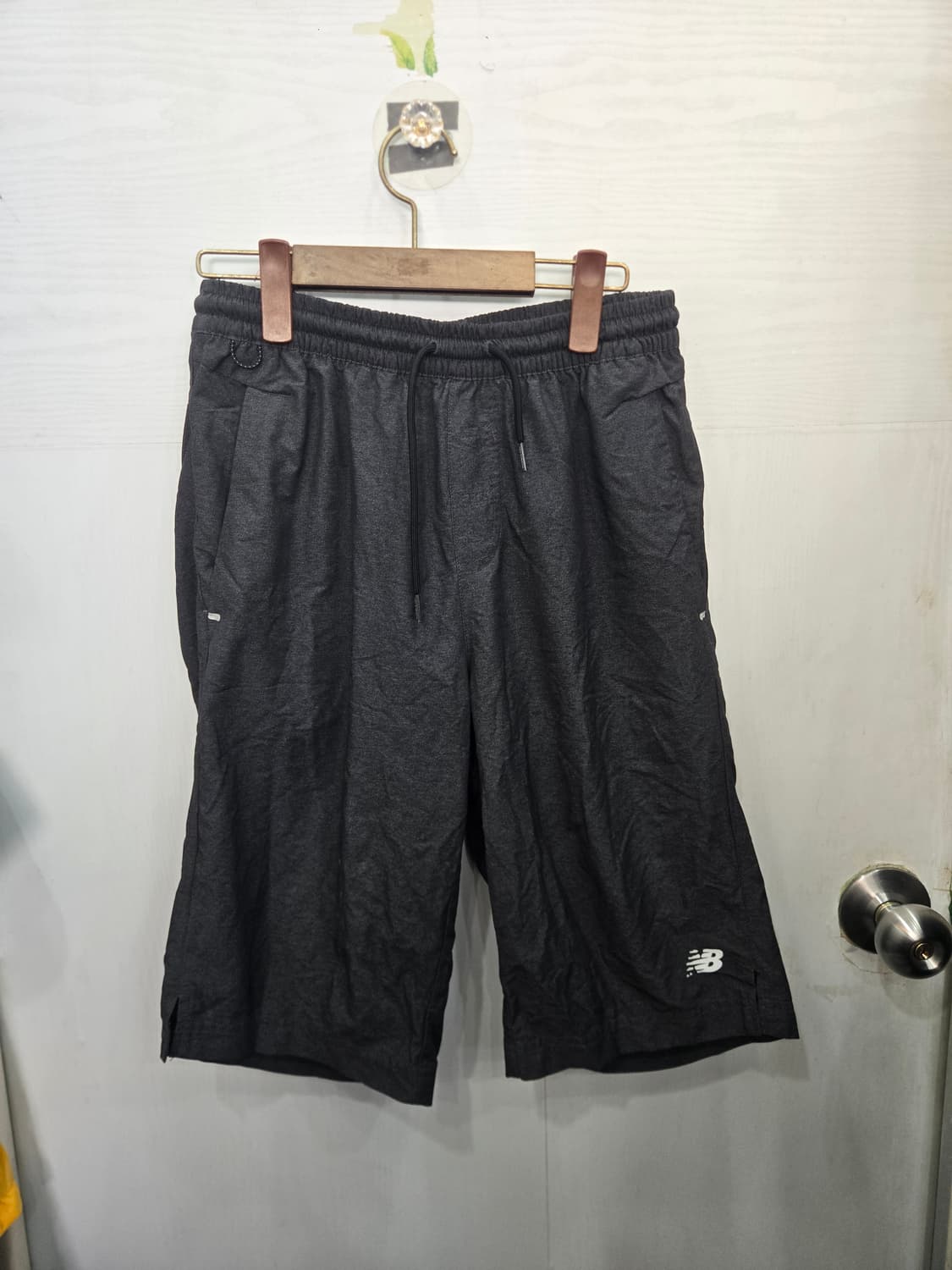 80(M)사이즈 )) New balance 뉴발란스 반바지! 허리 고무줄 상품이미지2