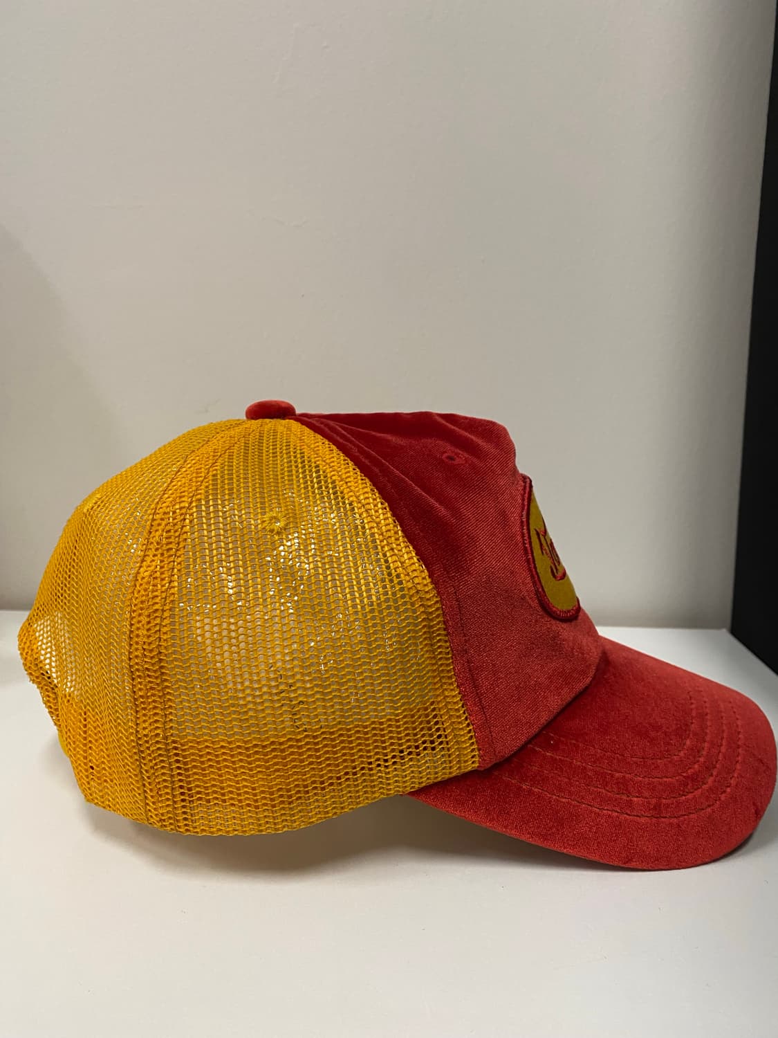 본 더치 벨벳 트러커 캡(레드/옐로우) 상품이미지4