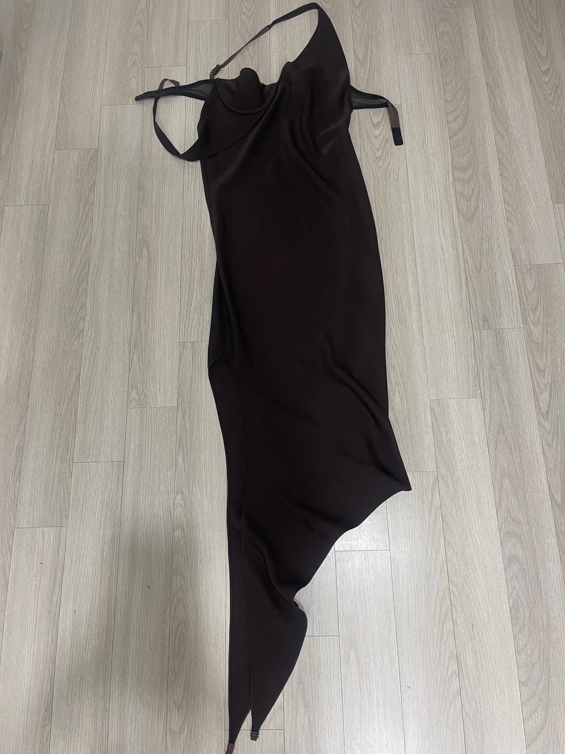 Courreges 꾸레쥬 언드레스드 브라운 드레스 상품이미지5