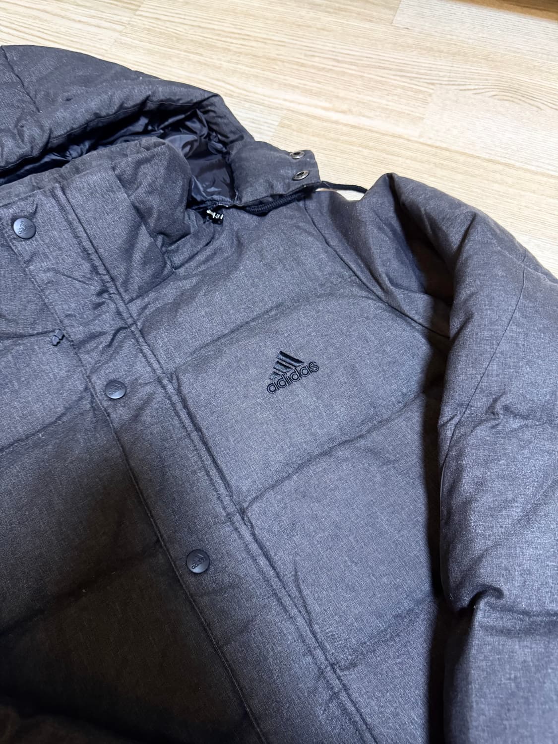 아디다스 패딩 (남여공용) 상품이미지2