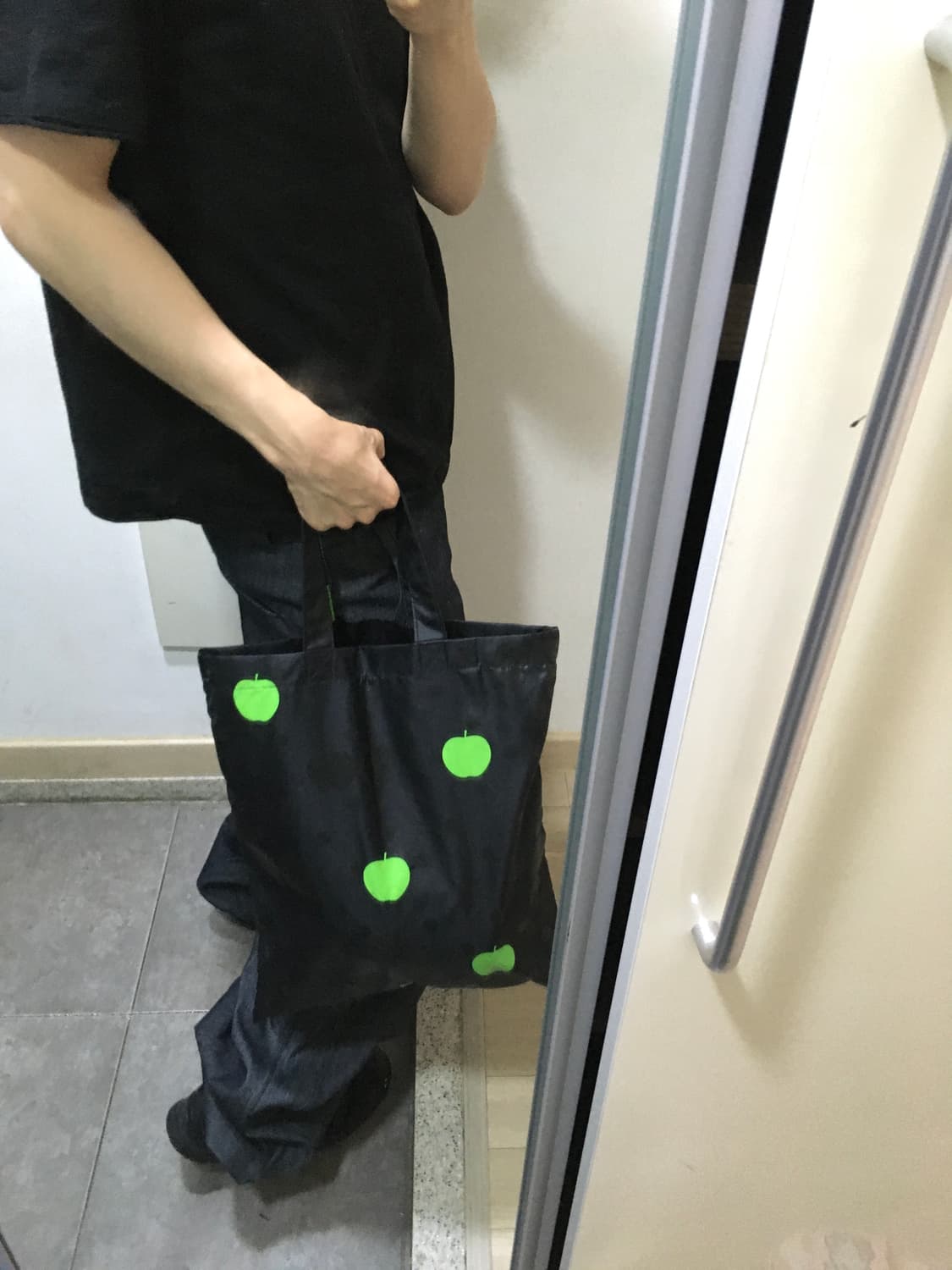 꼼데가르송 x 더 비틀즈 토트백 상품이미지2