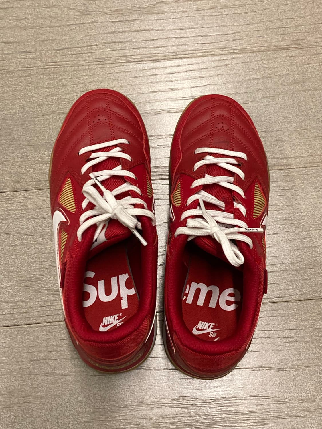 Supreme x Nike SB 240 상품이미지1