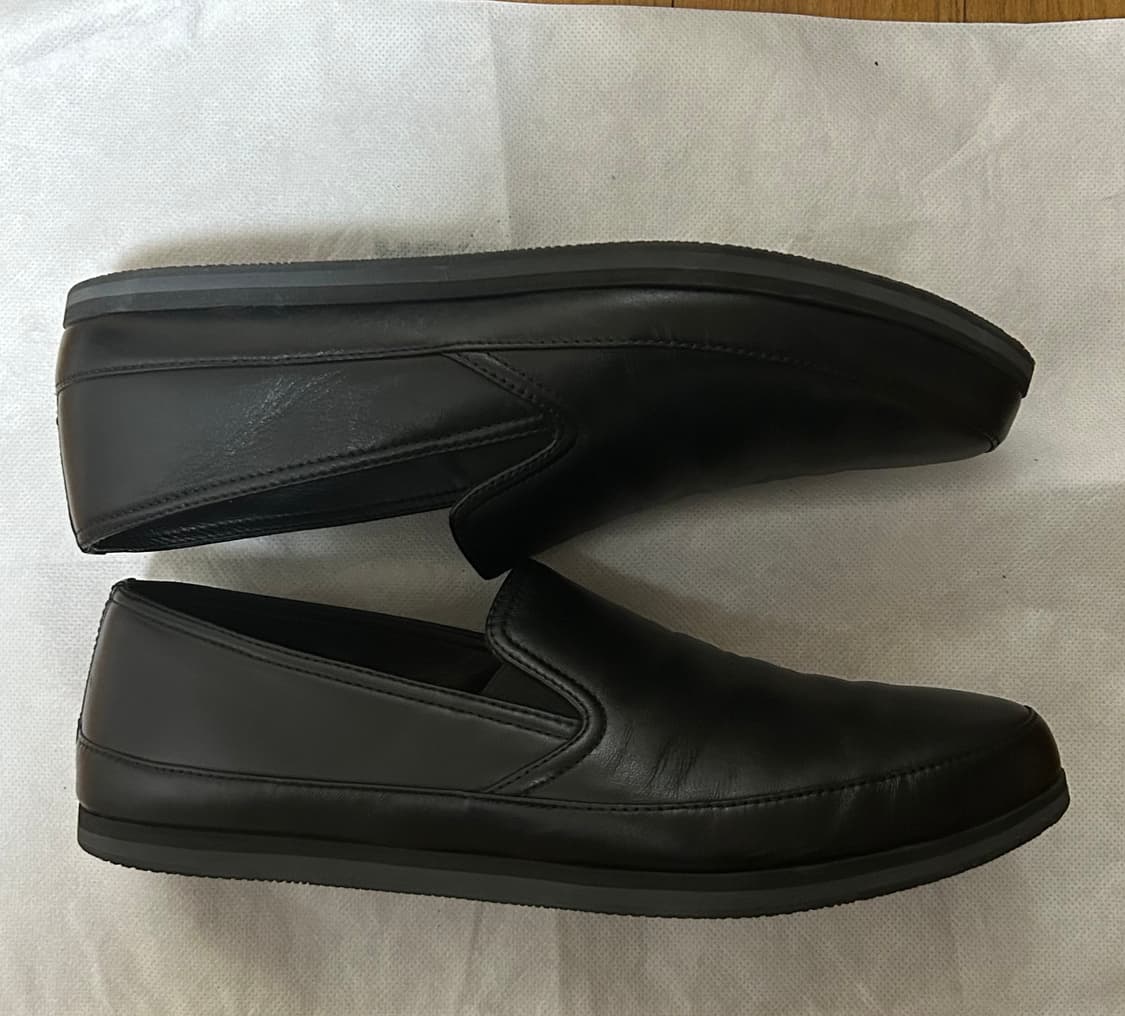 프라다 나파 레더 슬립온 상품이미지2