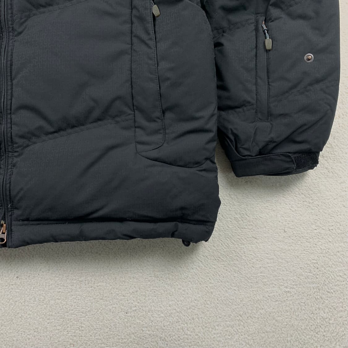 00s 나이키 ACG 650필 구스다운 패딩 점퍼 블랙  상품이미지4