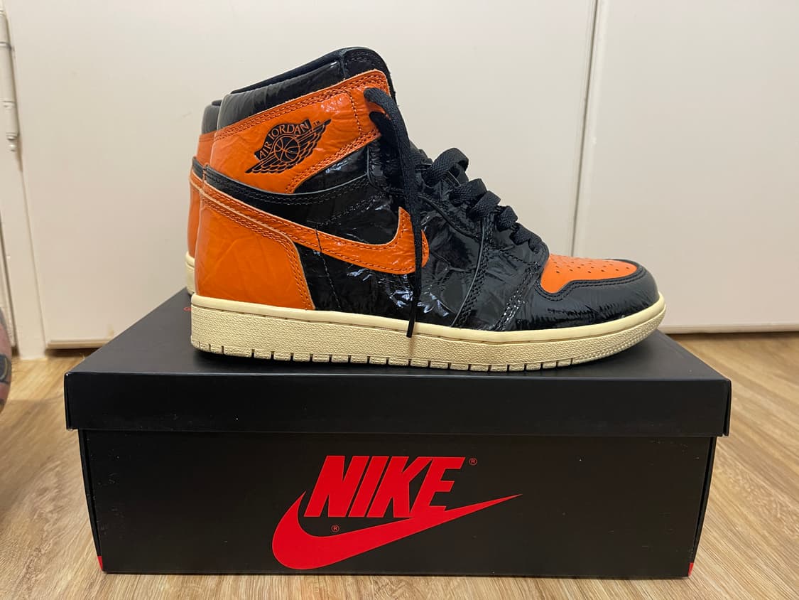 조던1 레트로 하이 쉐터드 백보드 3.0 Mens 상품이미지3