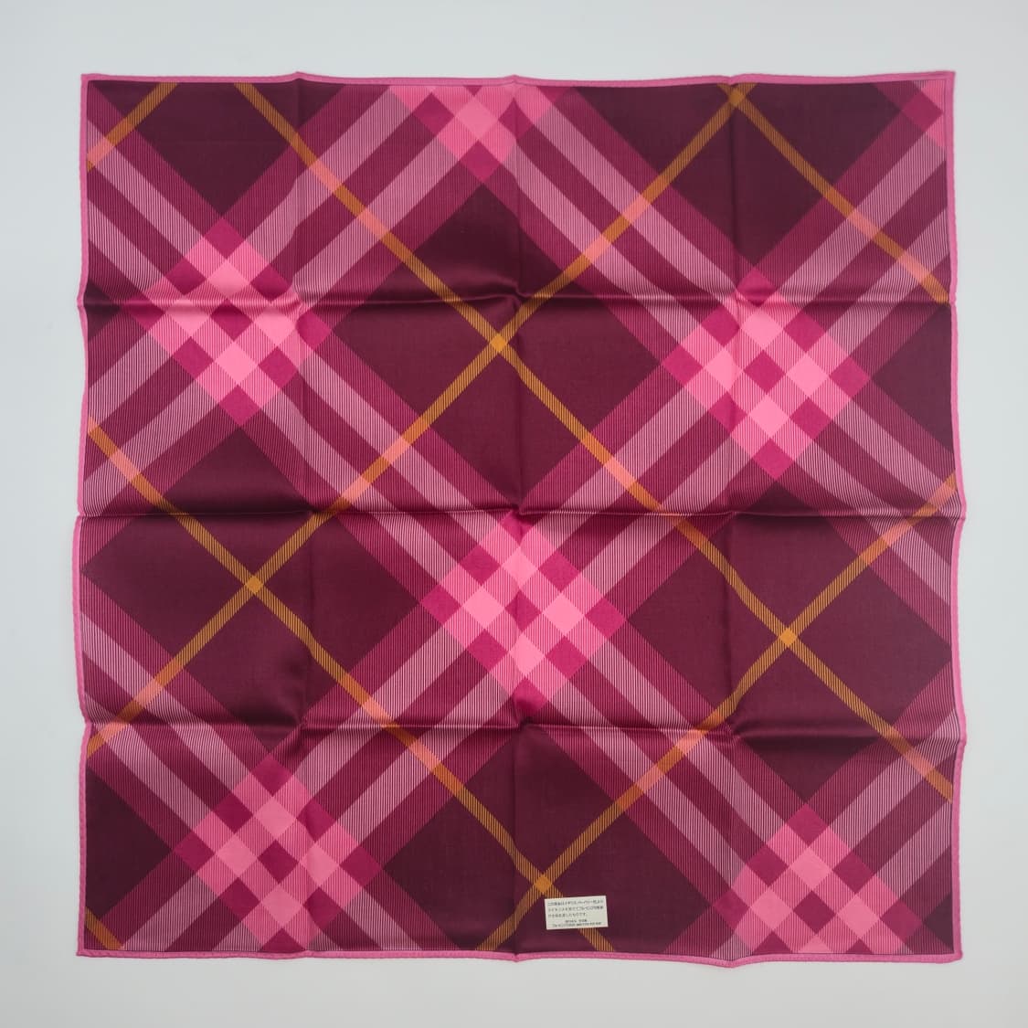 BURBERRY 버버리 손수건 스카프 [CFSB11735-1228-17] 상품이미지4