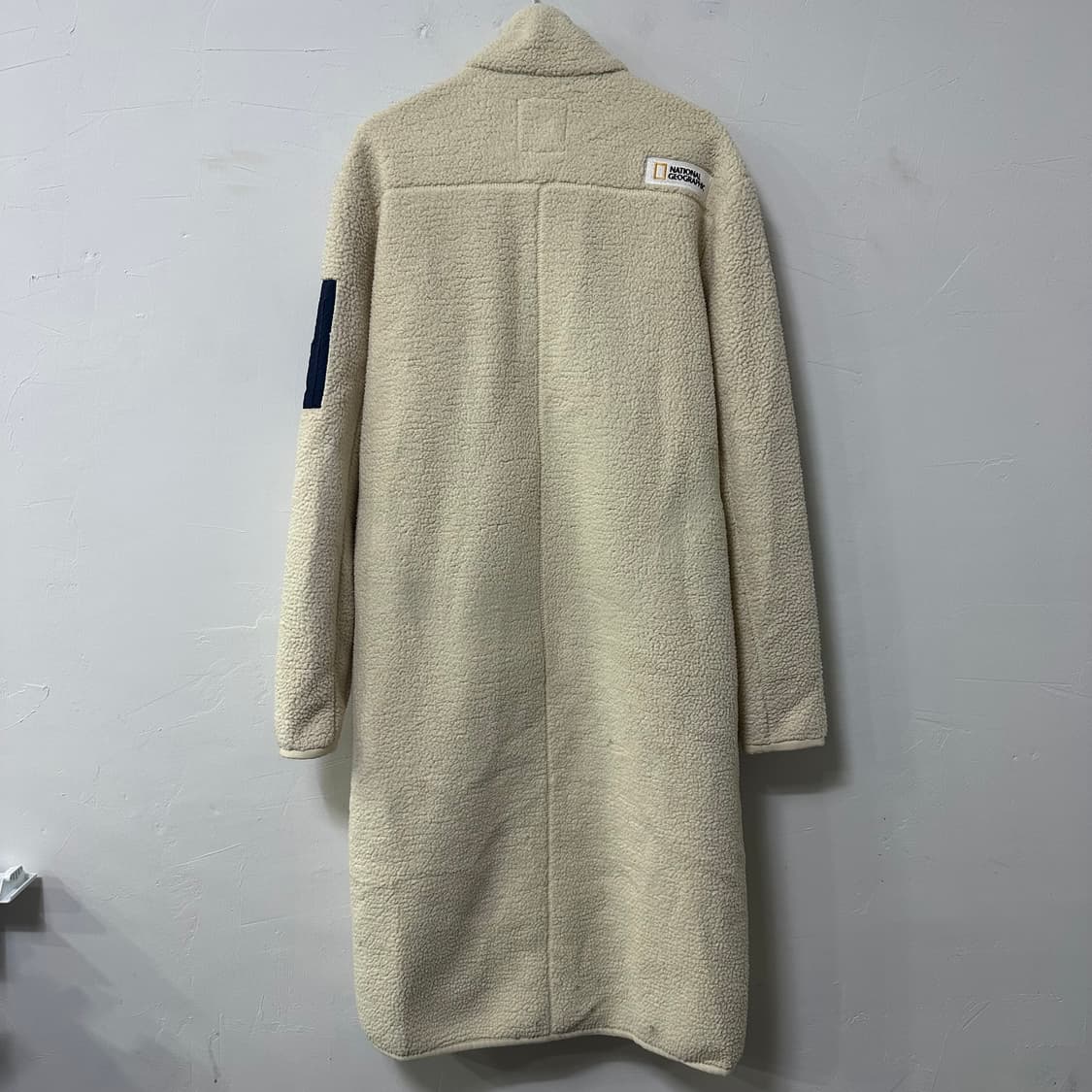 (95) 내셔널지오그래픽 뽀글이 롱 코트 아이보리 상품이미지4