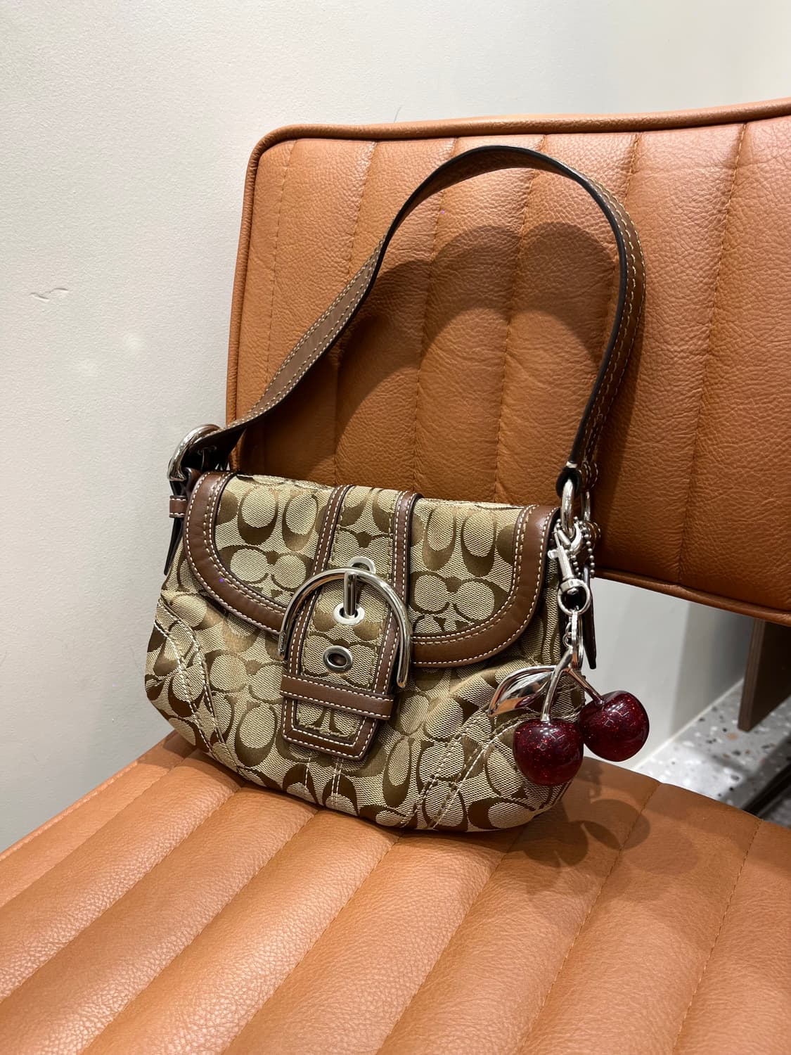 Coach brown basic bag 상품이미지2