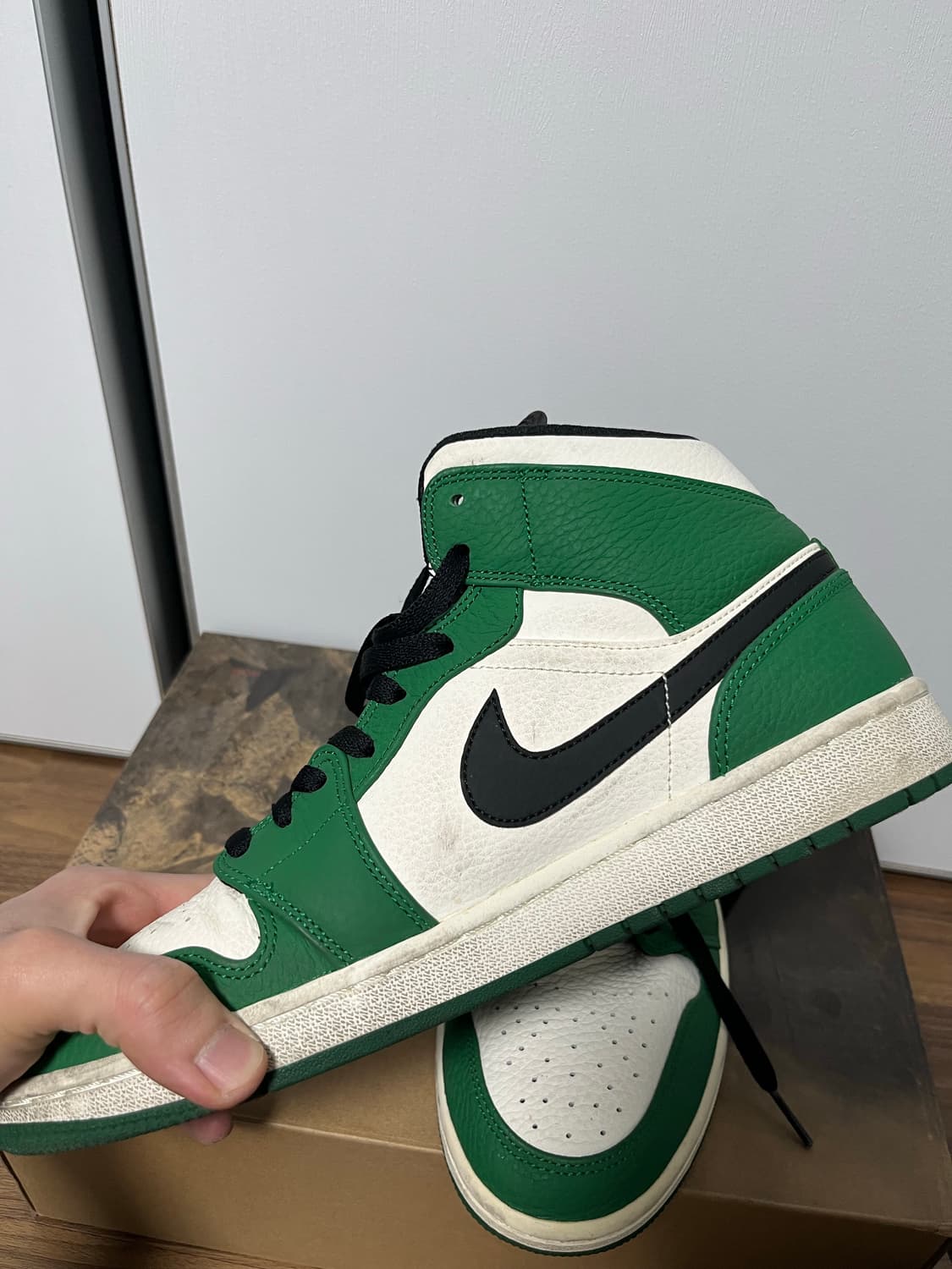 조던1 미드 상품이미지2