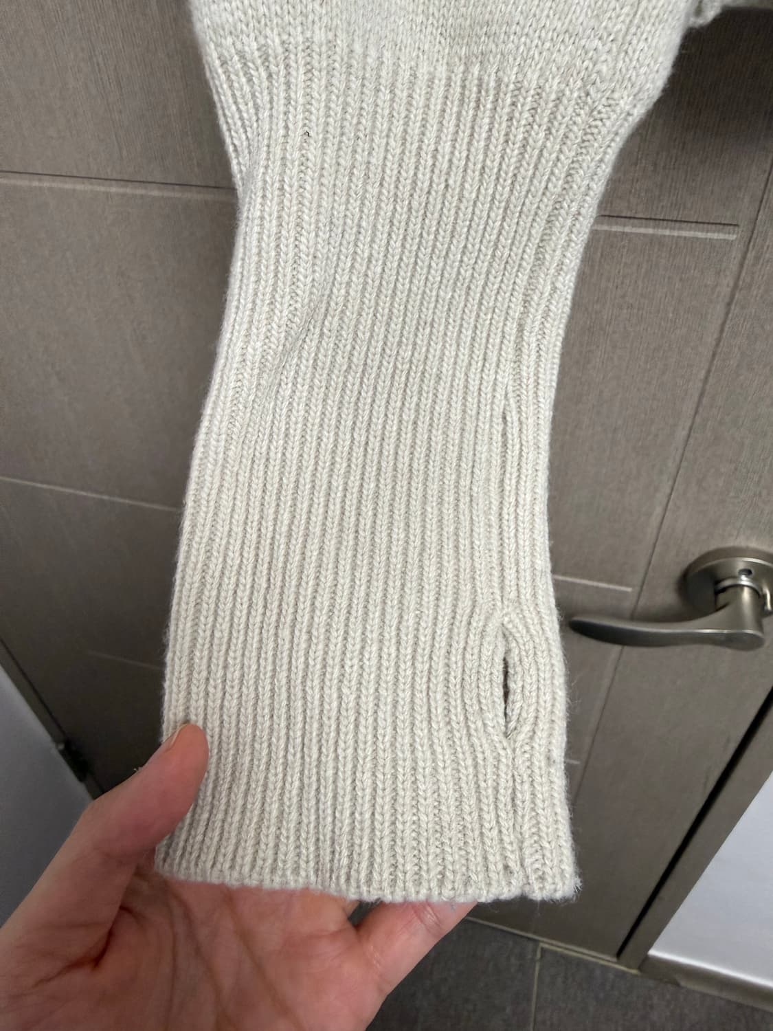 For her 암워머 니트 상품이미지2