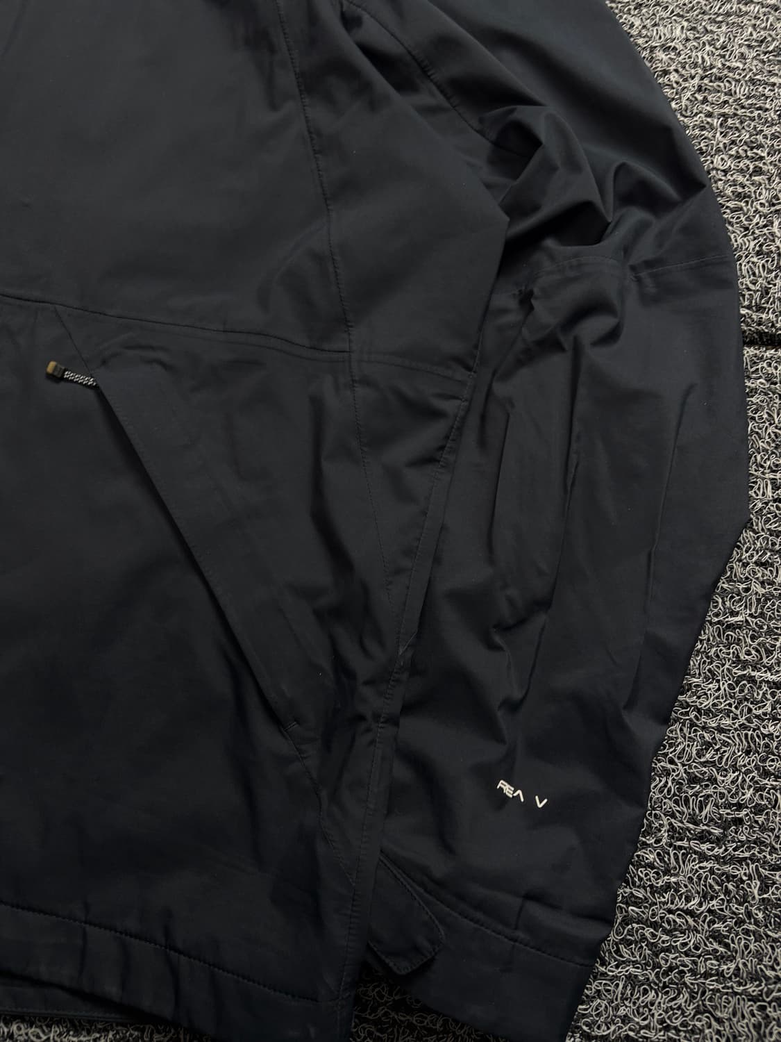 노스페이스 신형 리얼벤트 블랙 마운틴 레인 자켓 1955 상품이미지3